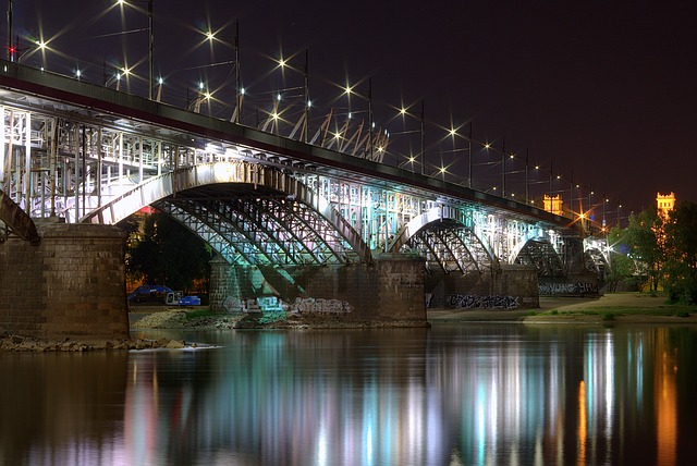 Warszawa nocą.